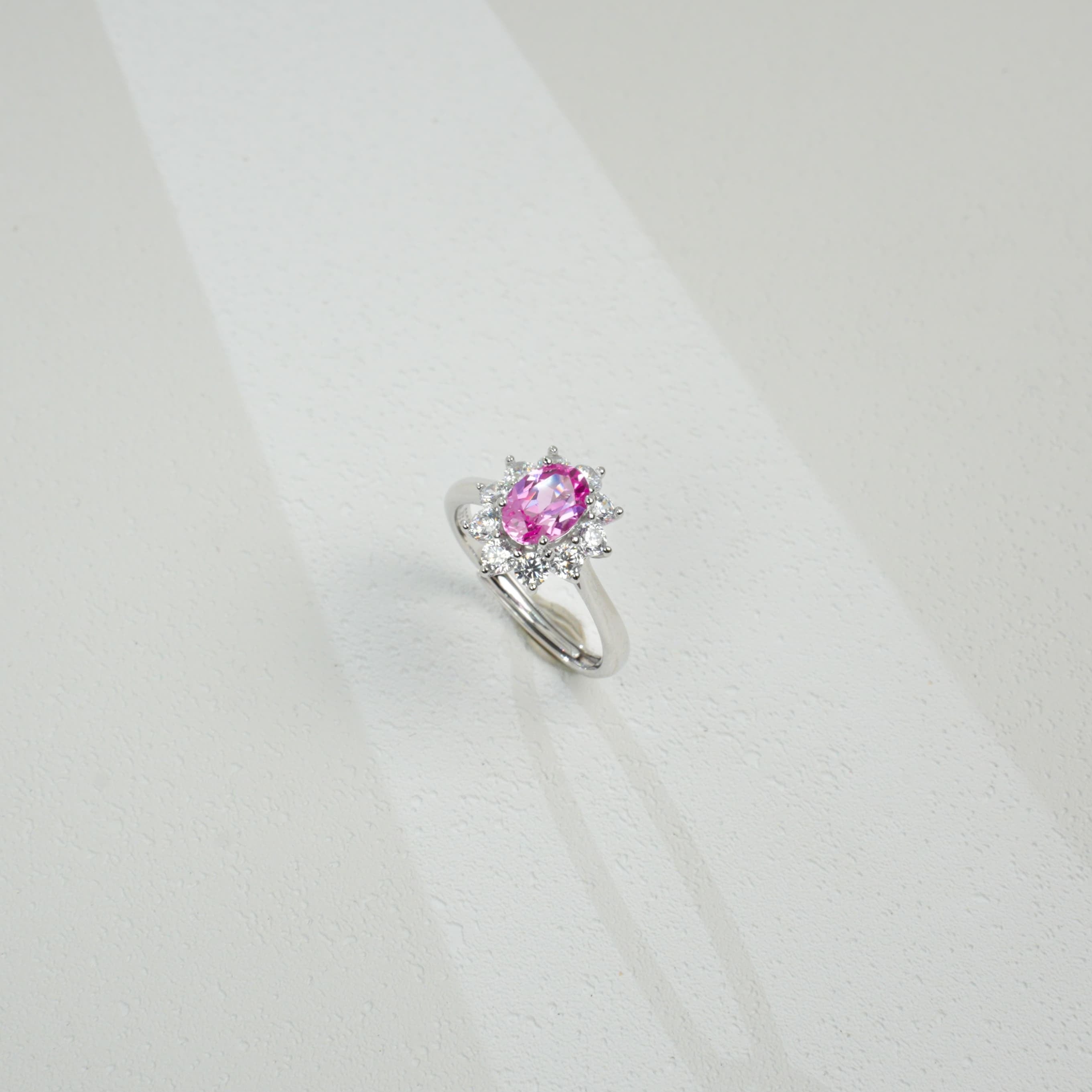 Lab-Grown Padparadscha Sapphire Ring | S925 Sterling Silver Plated 18K Gold, Oval Cut with Halo Zircon Accents, Elegant Luxury Gemstone Jewelry