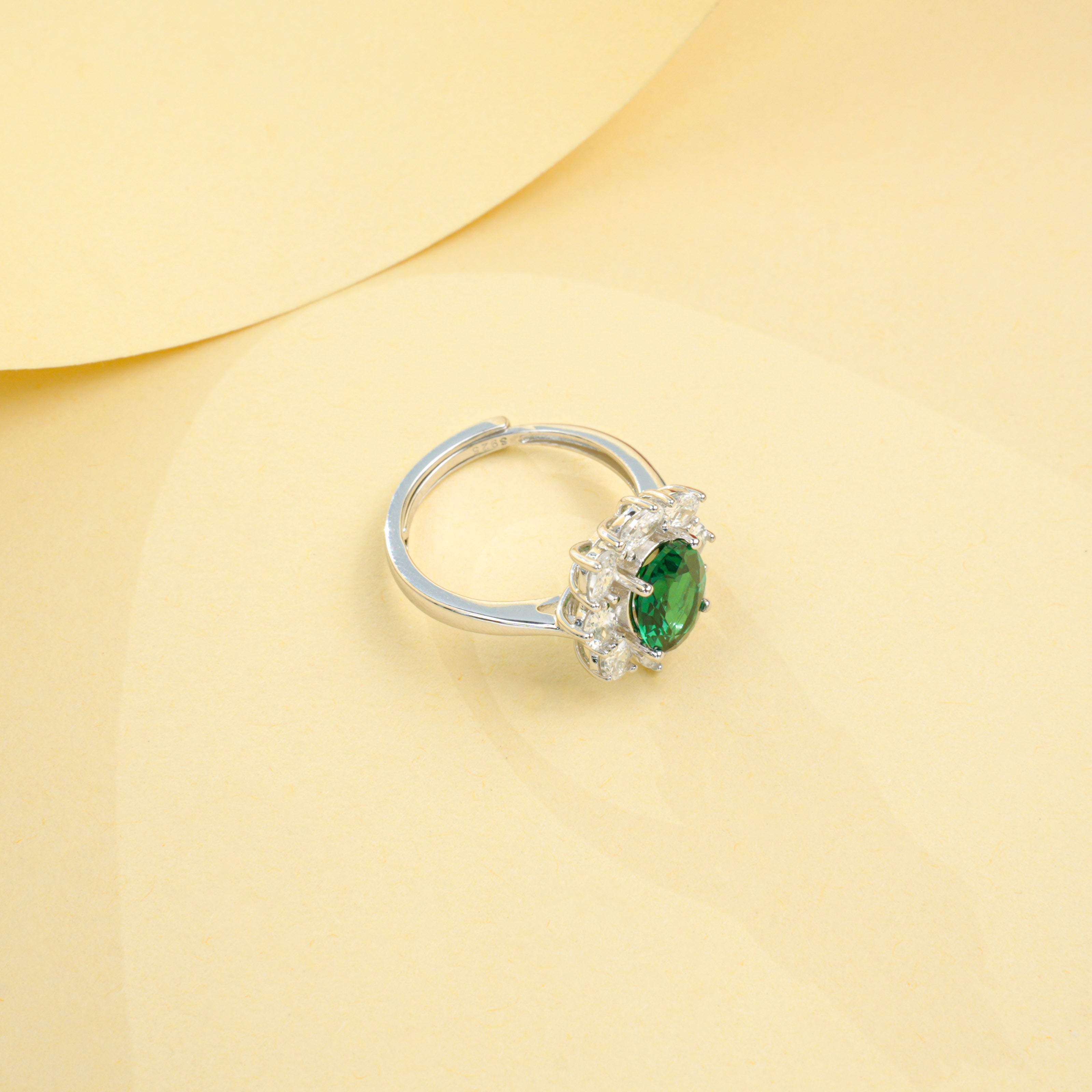 Cultivating Emeralds - Flower Shape