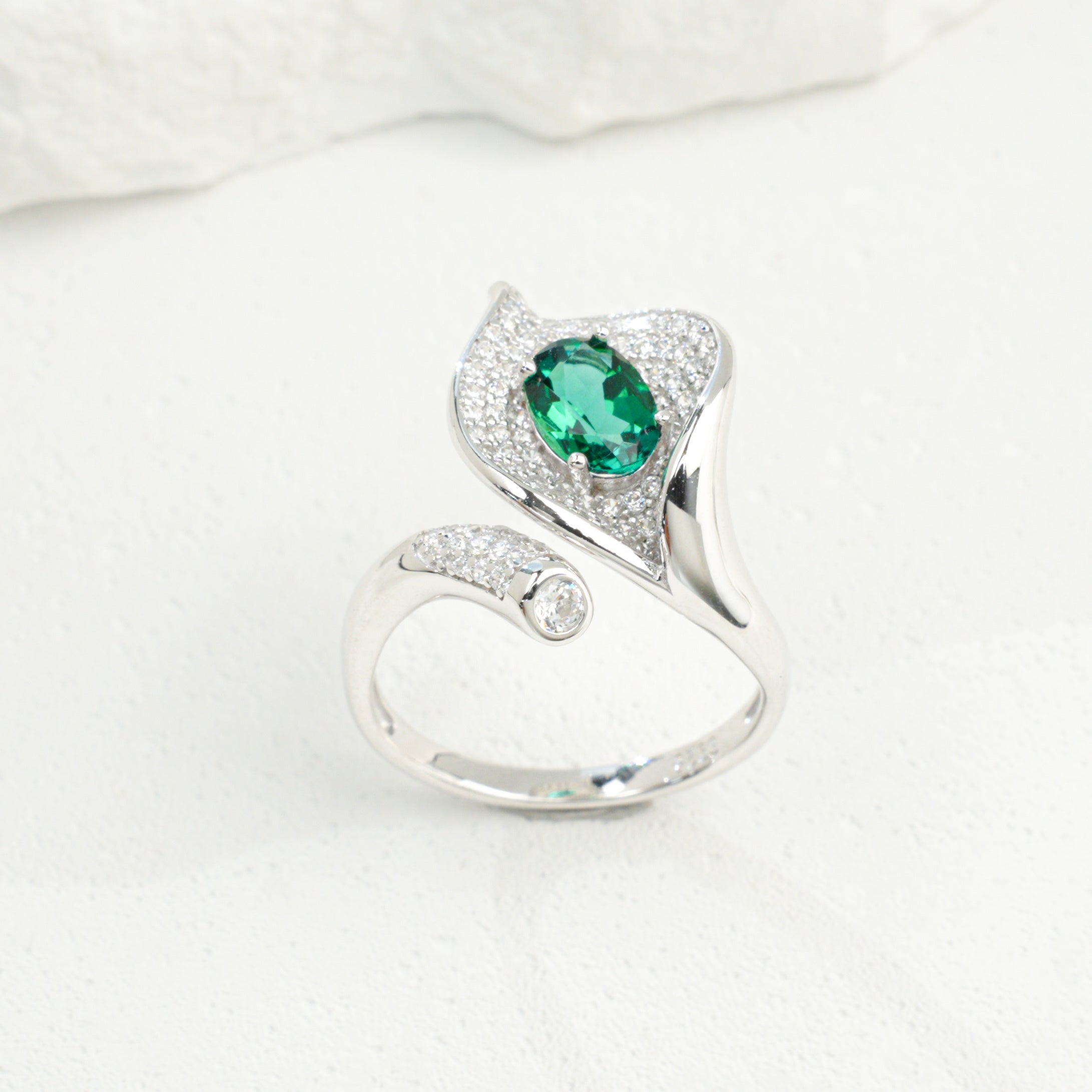 Lab-Grown Emerald - Floral Calla Lily Ring