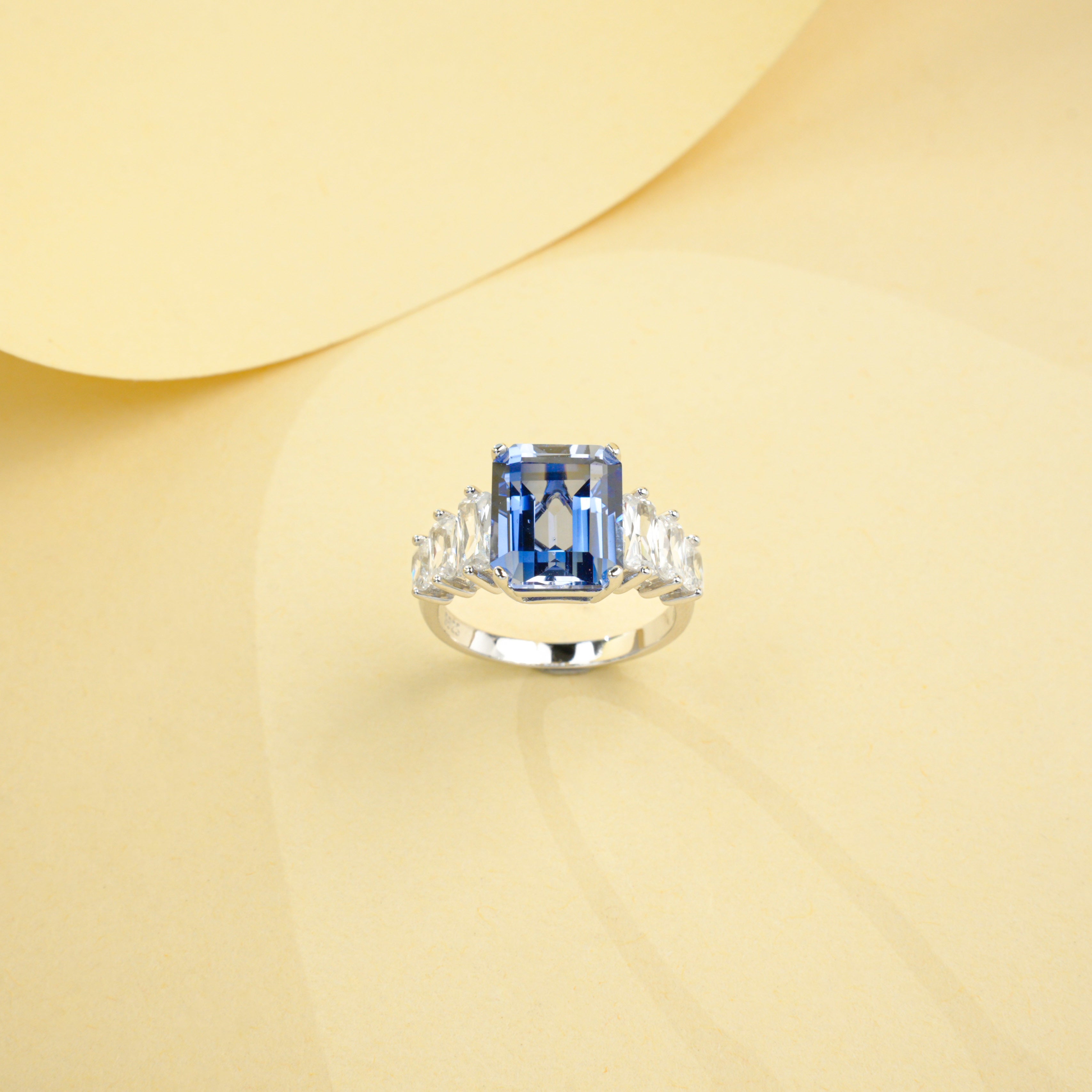 Lab-Grown Sapphire - Crystal Cluster Square Court Deep Blue Ring