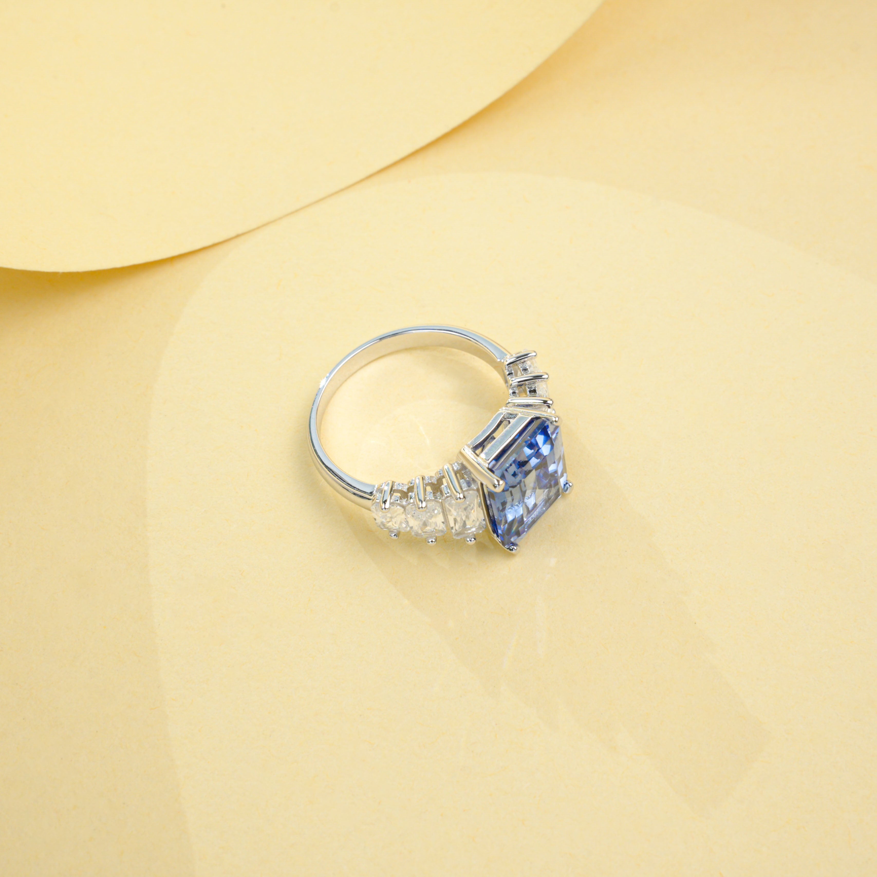 Lab-Grown Sapphire - Crystal Cluster Square Court Deep Blue Ring