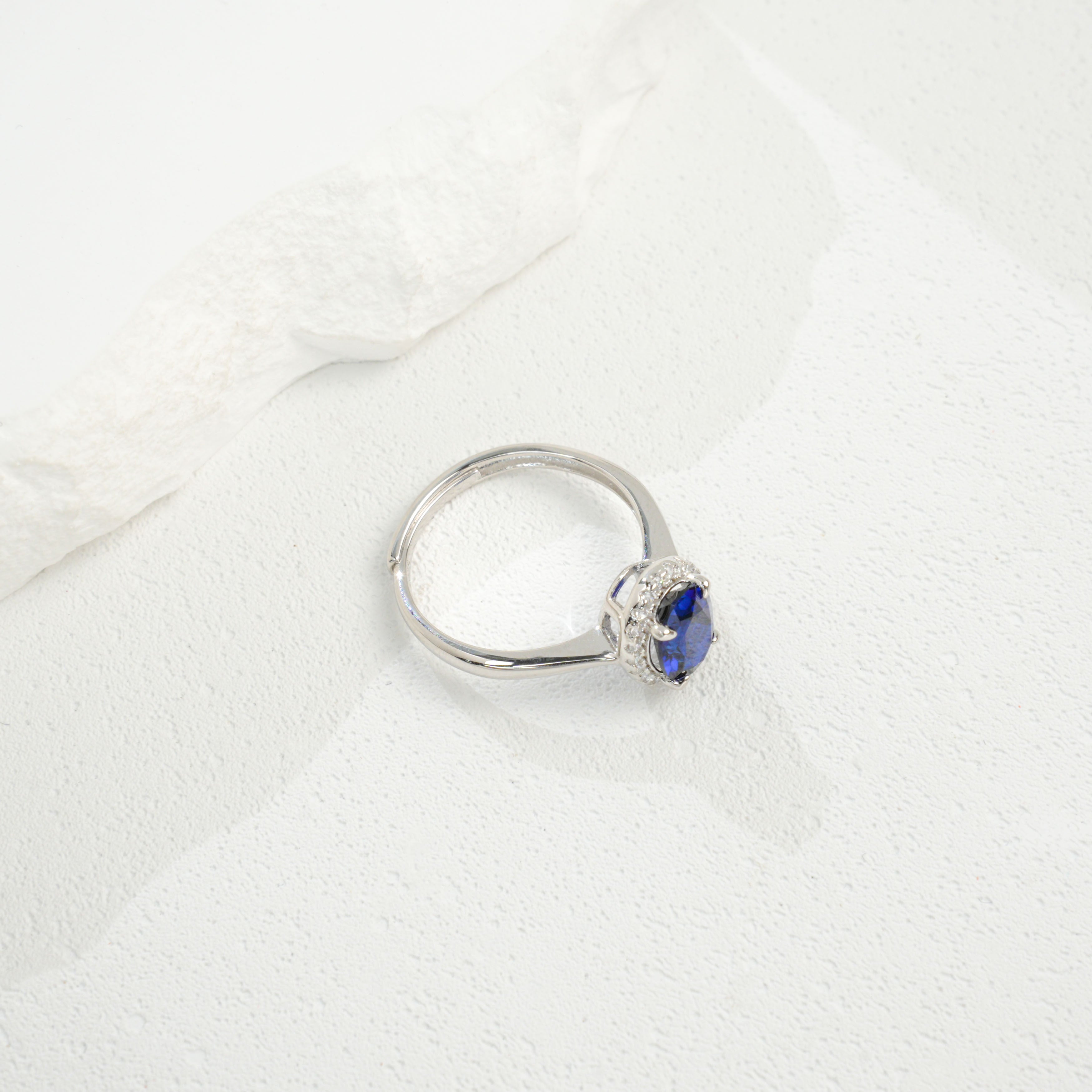Lab-Grown Padparadscha - Pink Oval Diamond-Halo Soft Ring