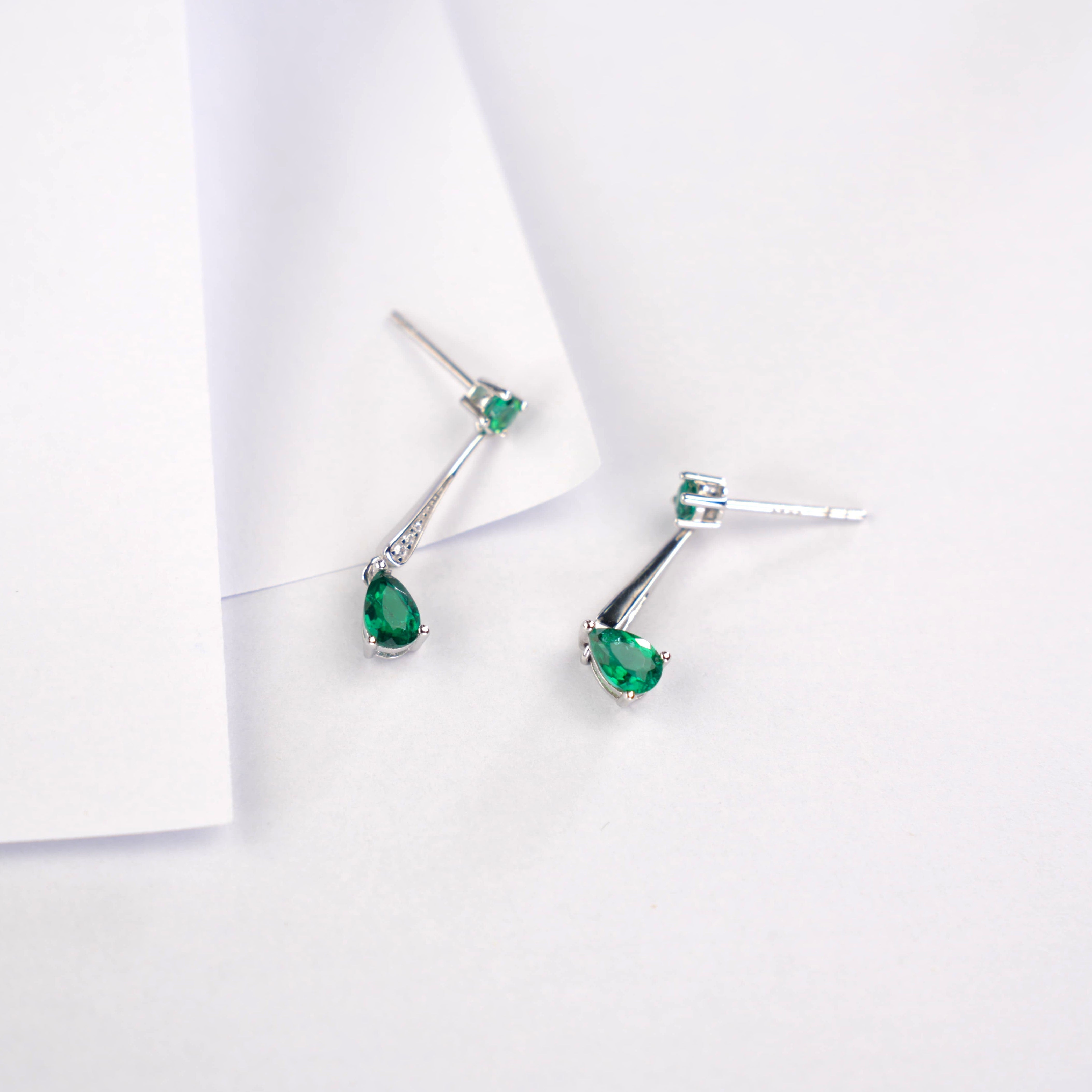 Green Sway | Long Drop Double Emerald Diamond Ear Threads