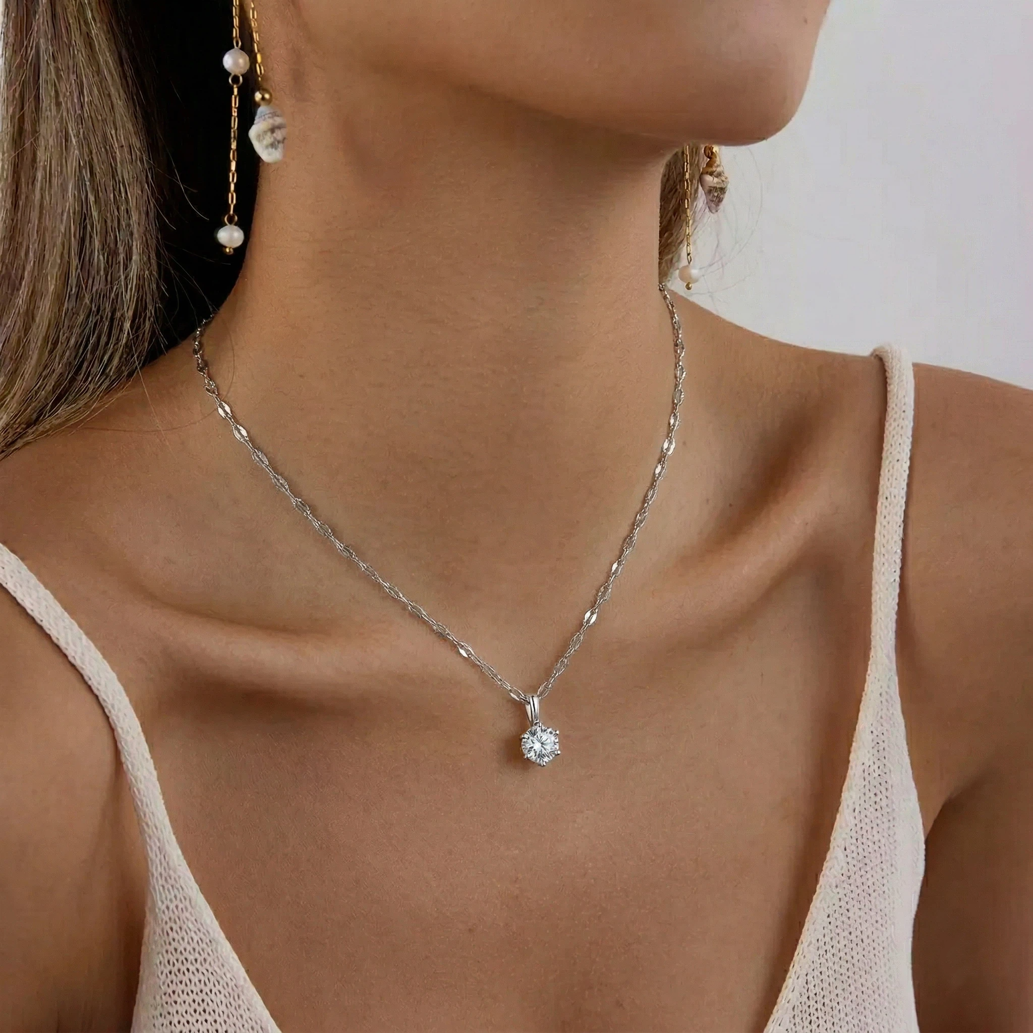 S925 Classic Six Claw Moissan Necklace
