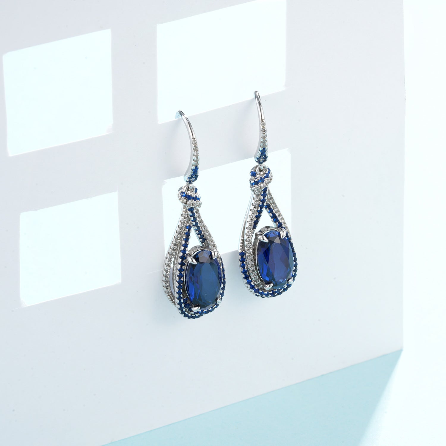 Luxurious Lab - Grown Sapphire S925 Sterling 18K Gold - Plated Teardrop Earrings - Sparkling Blue Diamond Inlay Exuding Noble Charm