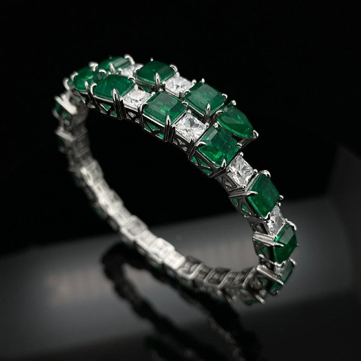 Luxurious Lab-Grown Emerald S925 Silver with 18K Gold Plating Bracelet – Dazzling and Elegant Choice
