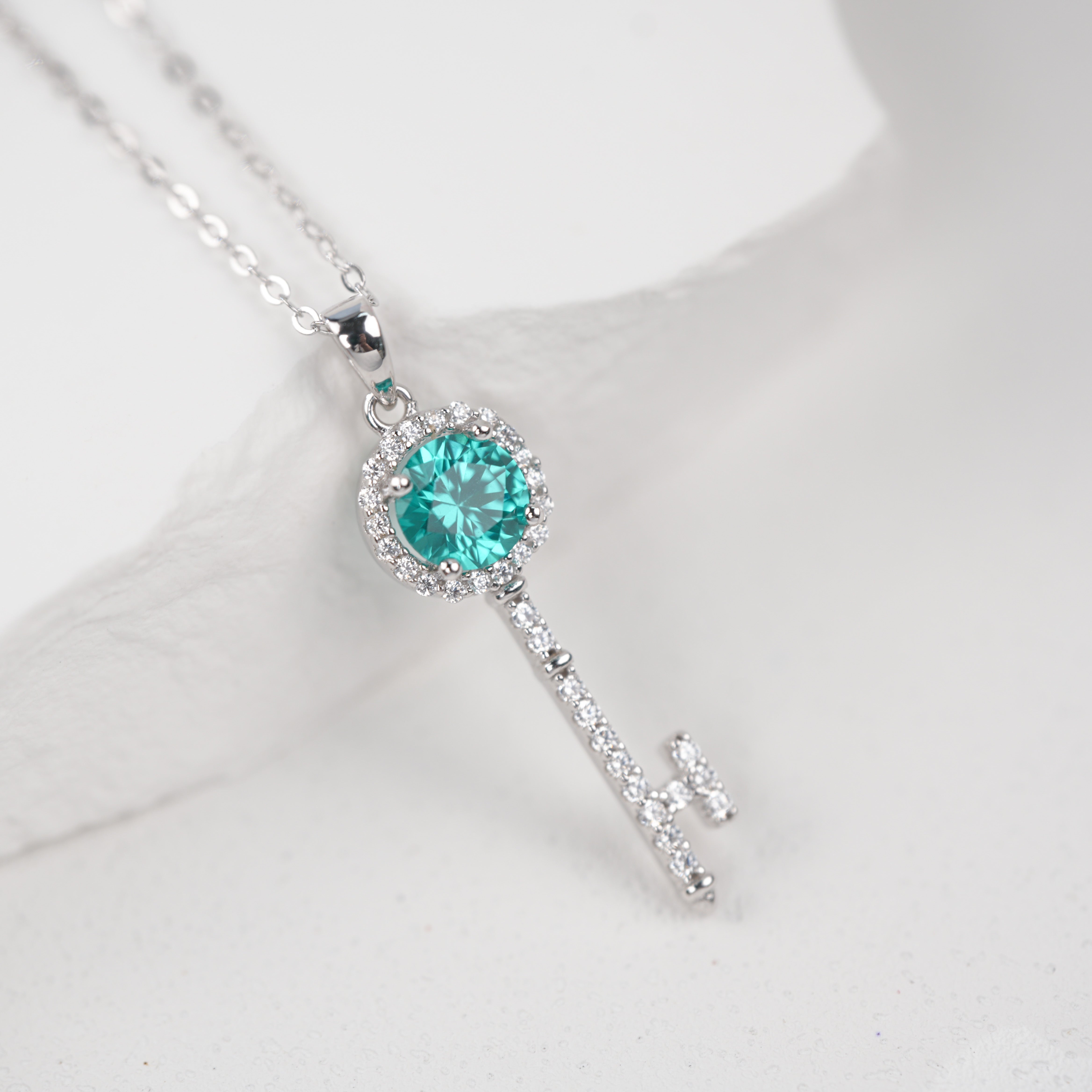 Lab-Grown Paraiba Color YAG Key Pendant Necklace | S925 Sterling Silver Plated 18K Gold, Round Cut with Halo Zircon Accents, Elegant Gemstone Jewelry