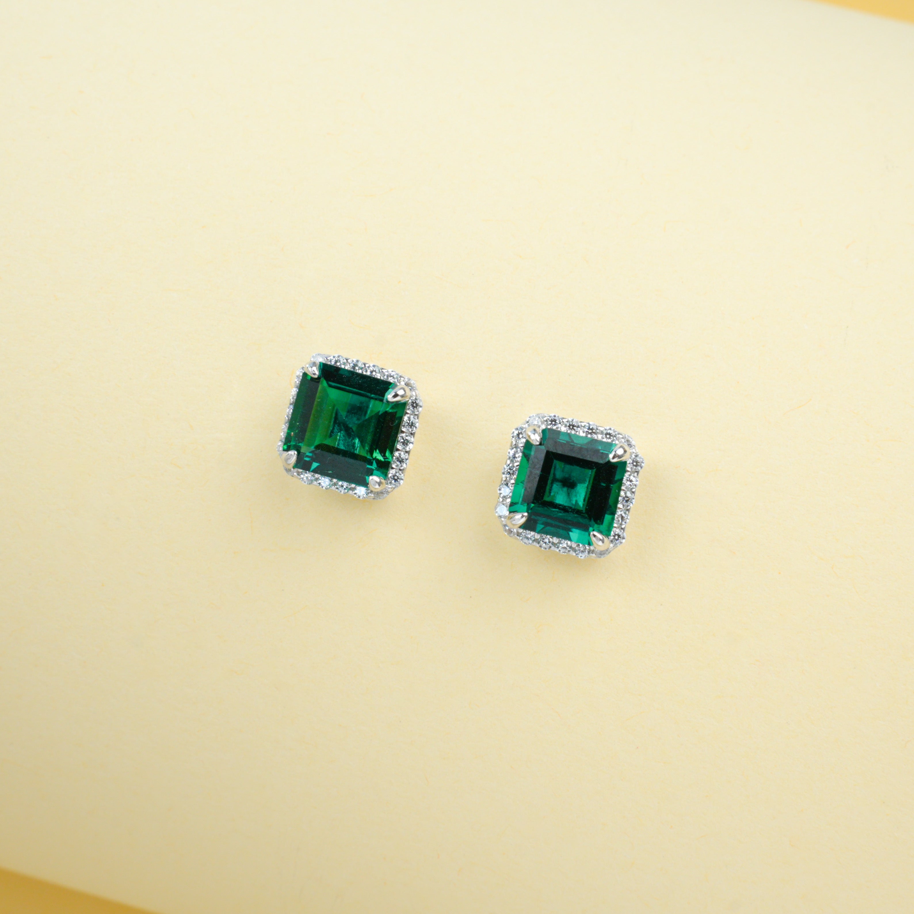 Cultivated Emerald - Luxurious Sugar Cube Earrings