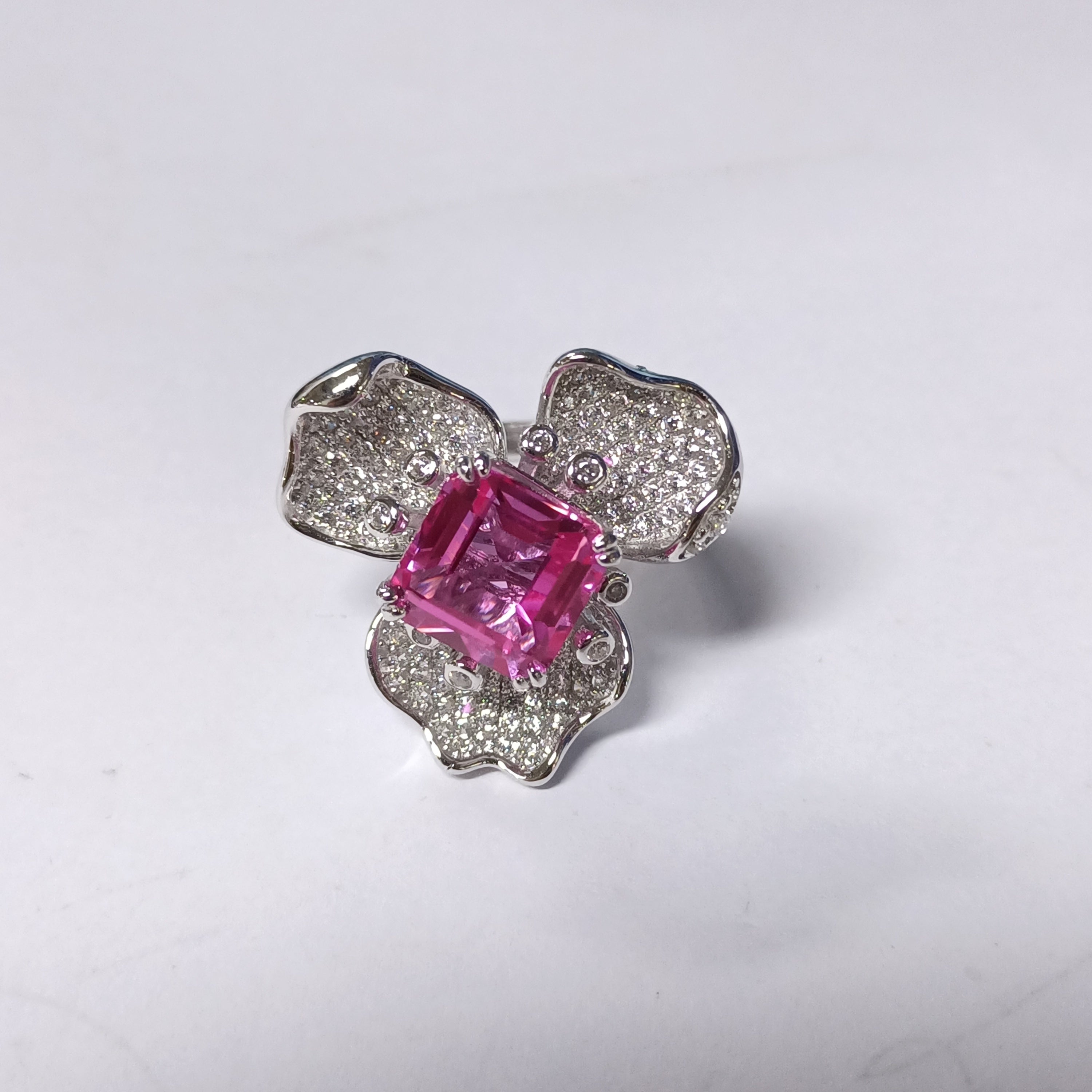 Lab-Grown Emerald - Lucky Clover Ring