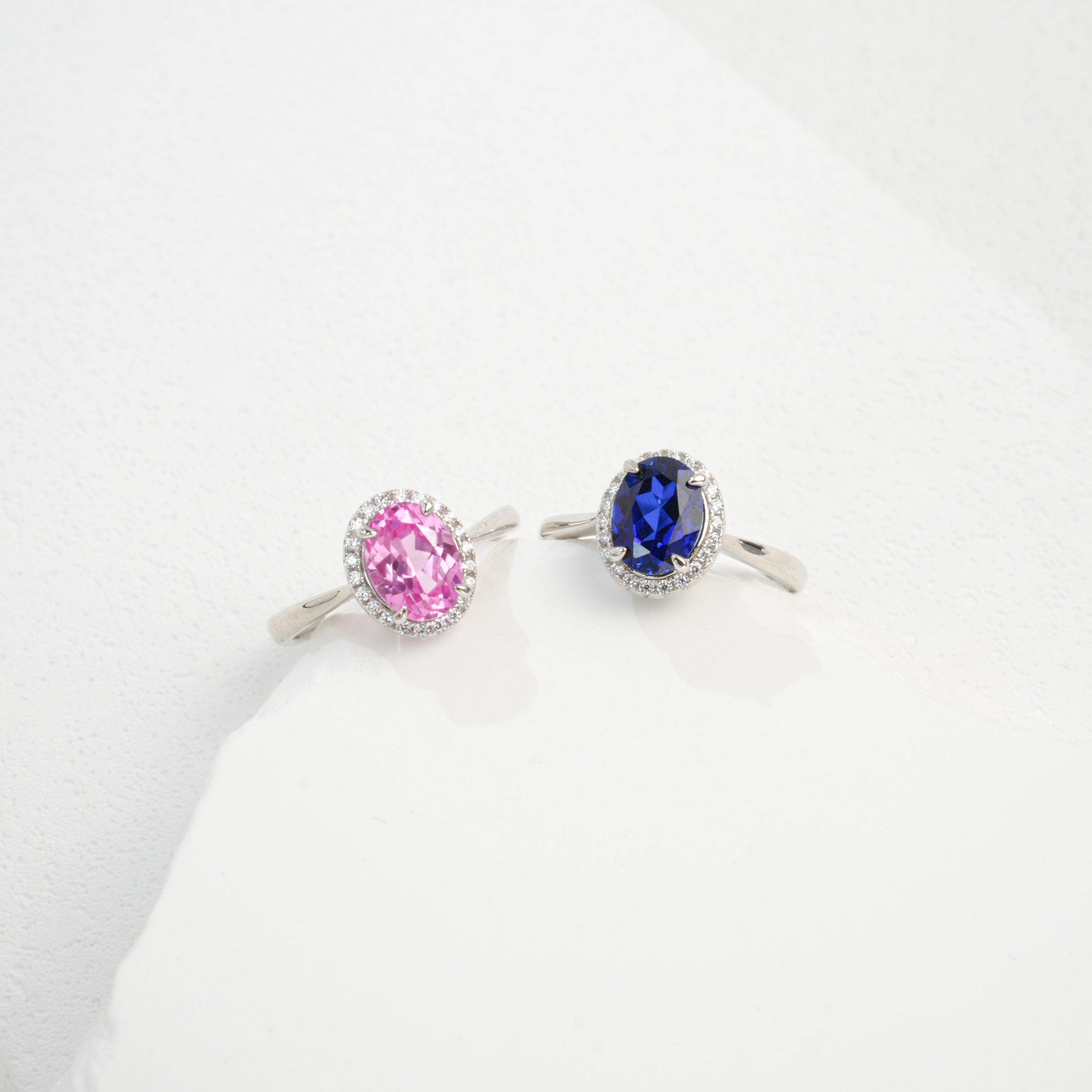 Lab-Grown Padparadscha - Pink Oval Diamond-Halo Soft Ring