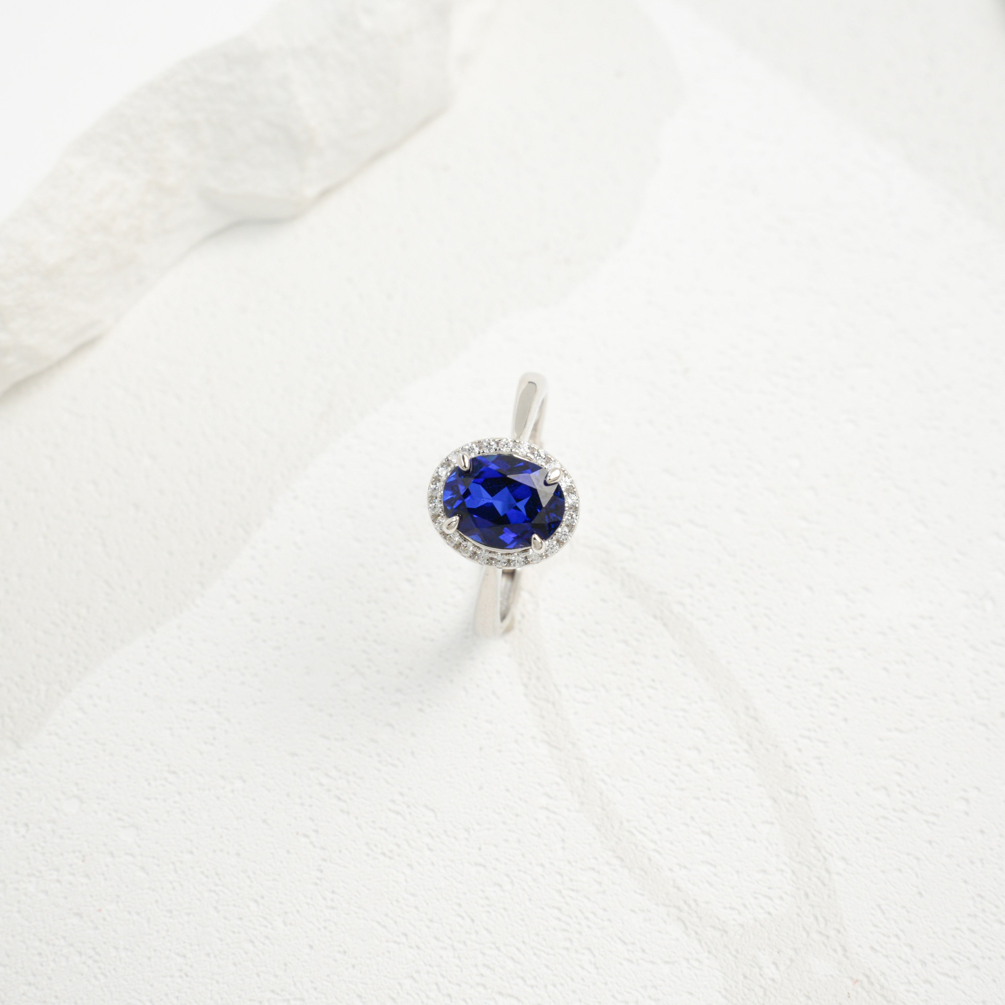 Lab-Grown Padparadscha - Pink Oval Diamond-Halo Soft Ring