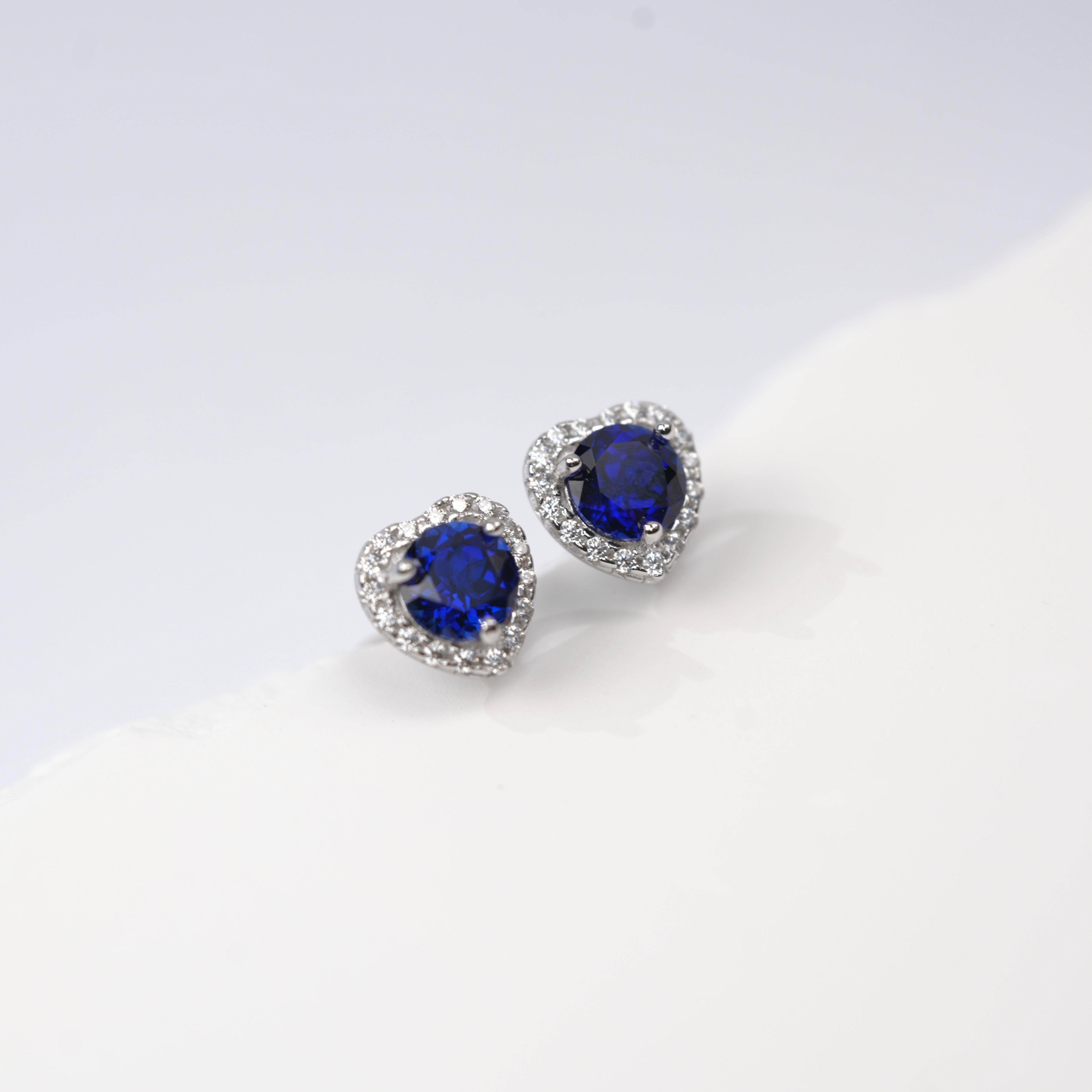 Lab-Grown Sapphire - Indigo Round Diamond Heart Starburst Studs