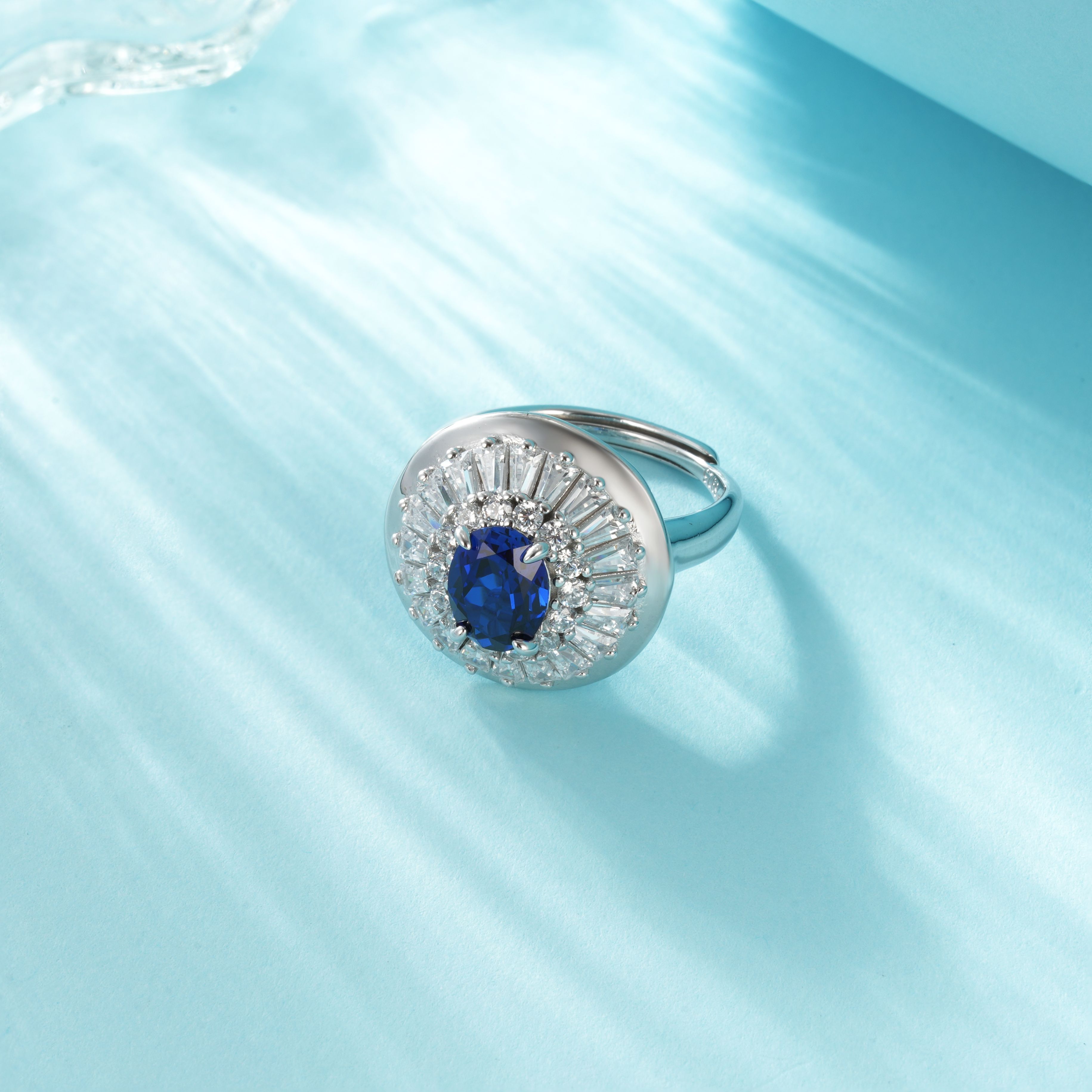 Lab-Grown Emerald - Oval Emerald Diamond Starburst Ring