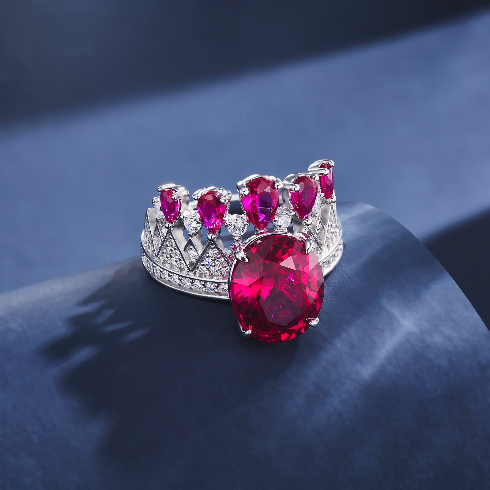 Splendid Radiance | Fully Set Lab-Created Emerald Diamond Ring