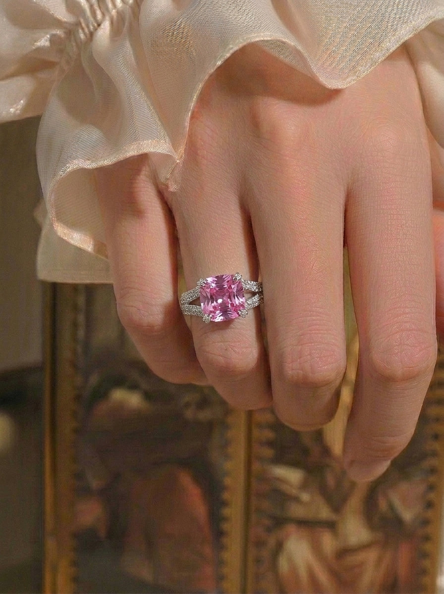 Developing Paparazzi-Luxurious Cushion Ring