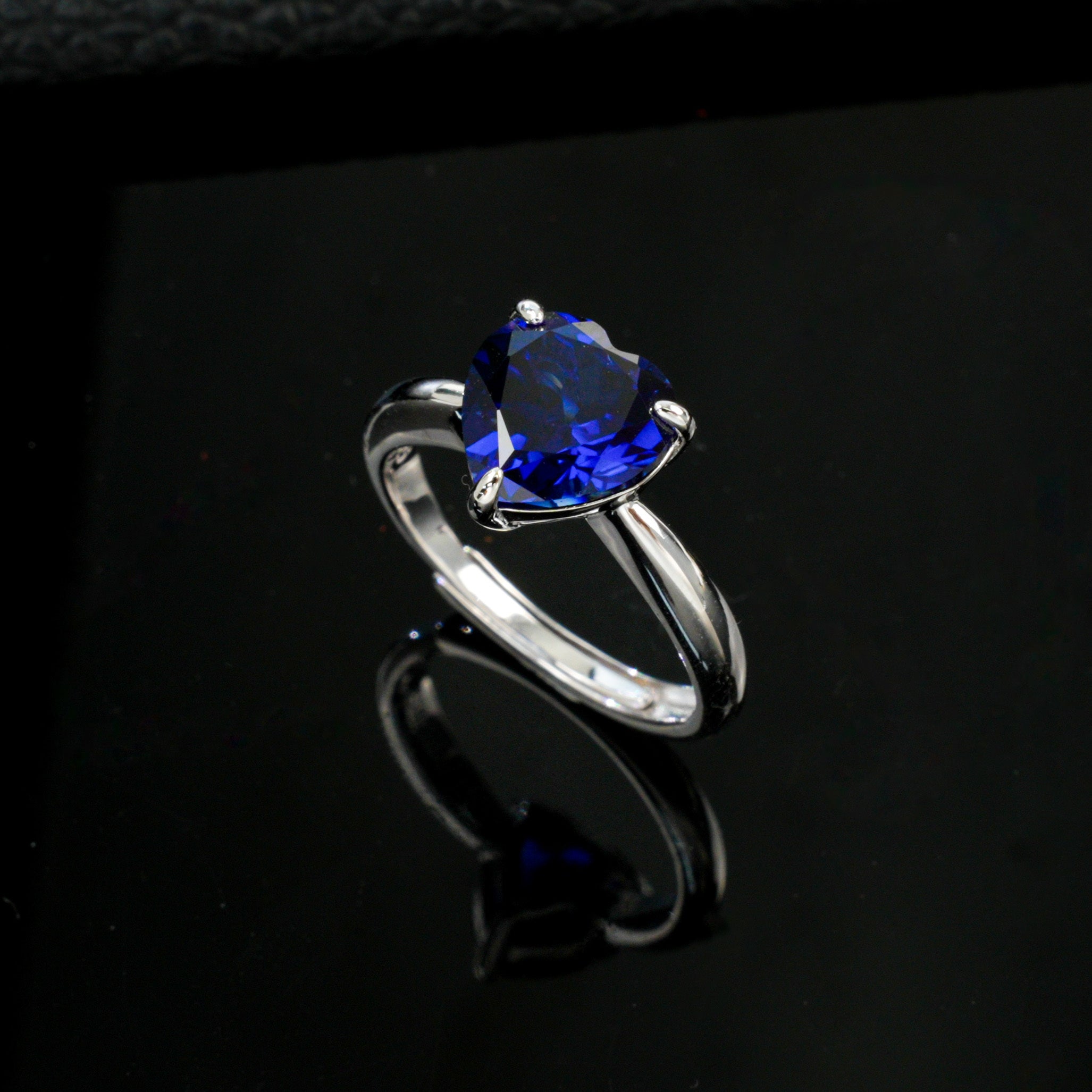 Lab-Grown Emerald - Heart Ripple Emerald Glow Solitaire Ring