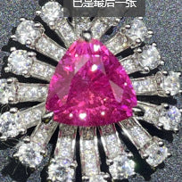 Cross-border wish European and American fashion jewelry women's colored treasure fat triangle hollow diamond 10 * 10 pendant wholesale