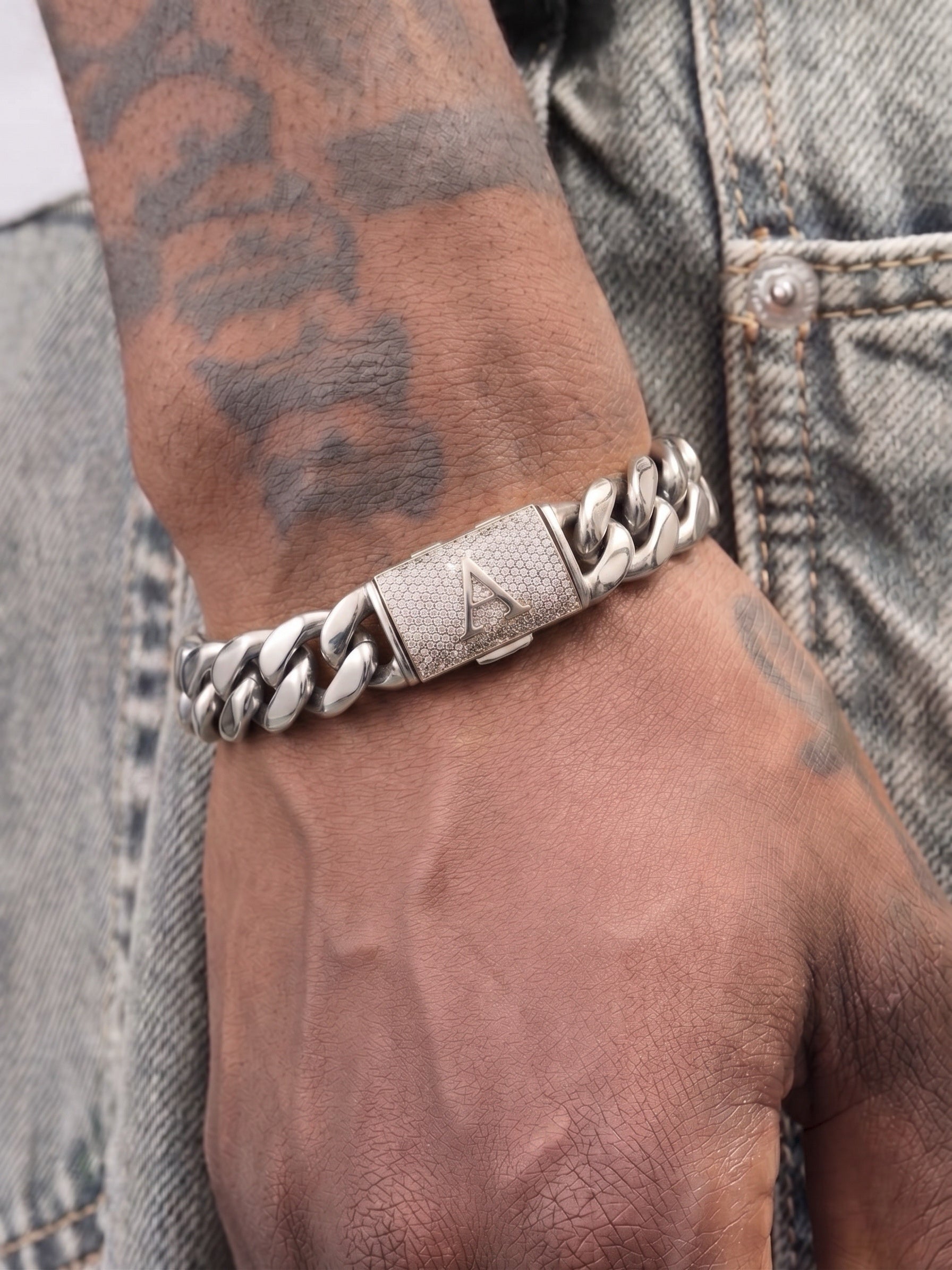 14mm Cuban Link Set - A-M Custom Initial Iced Out Clasp，18K Gold